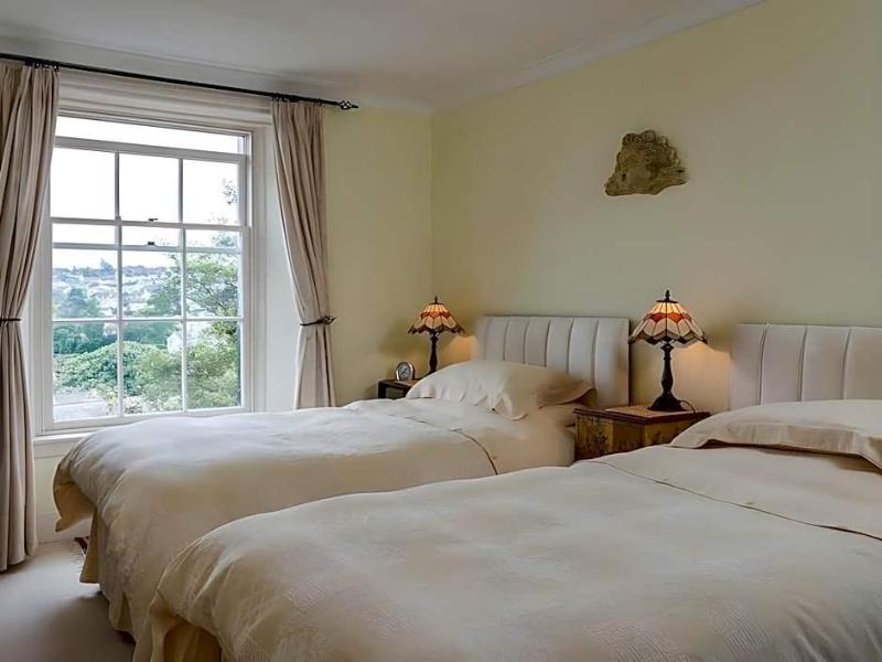 Lammas Park House image