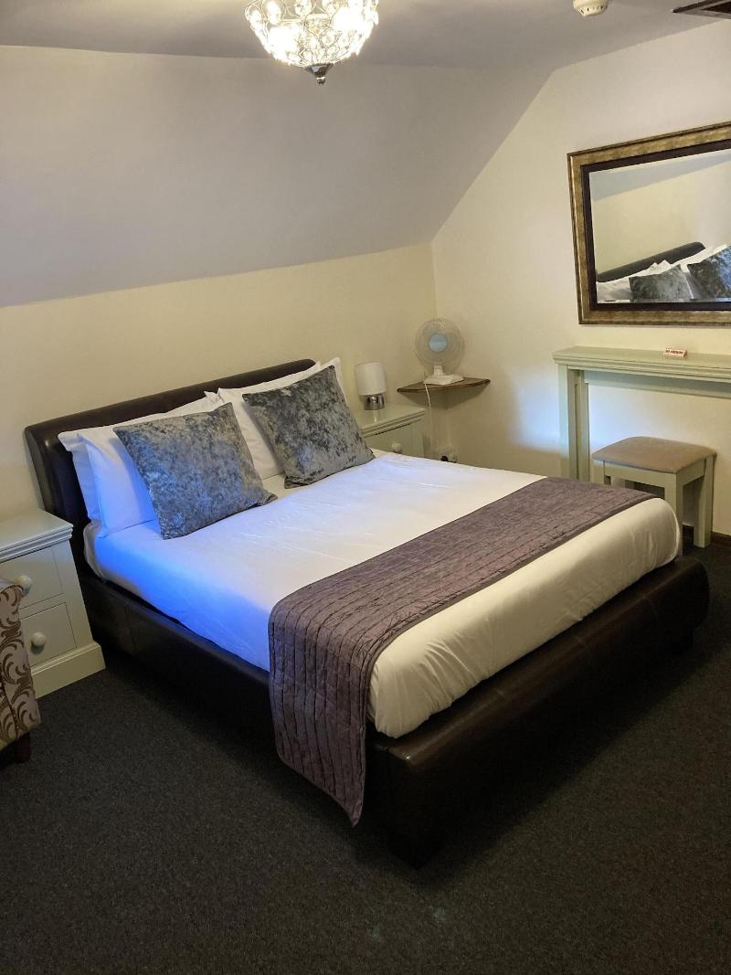 The Cridford Inn image