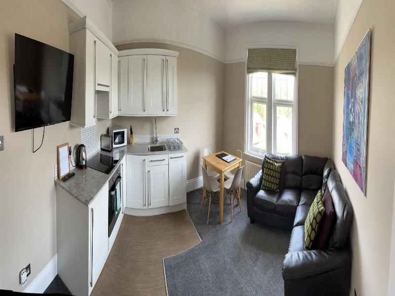 Alum Chine Beach House image