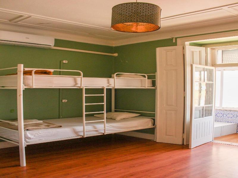 Urban Garden Hostel image