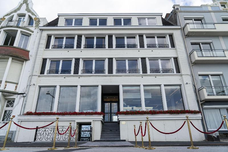 Hotel Merveilleux Côté Mer image