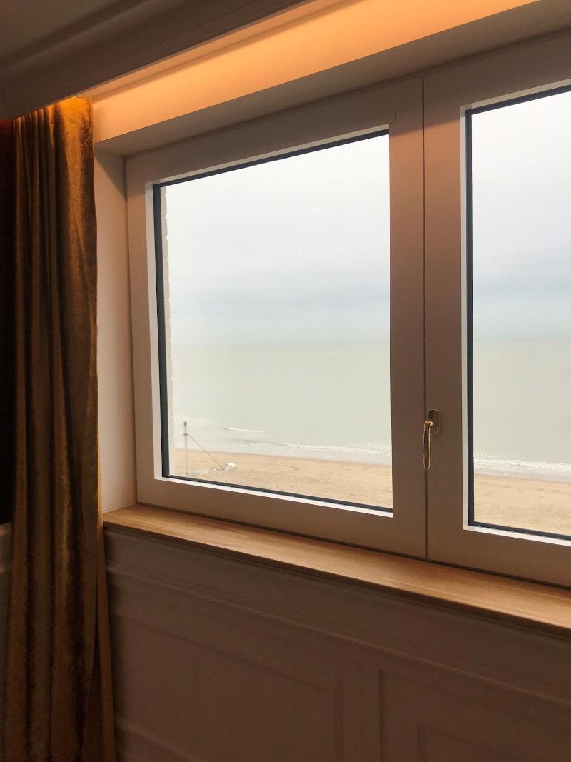Hotel Merveilleux Côté Mer image