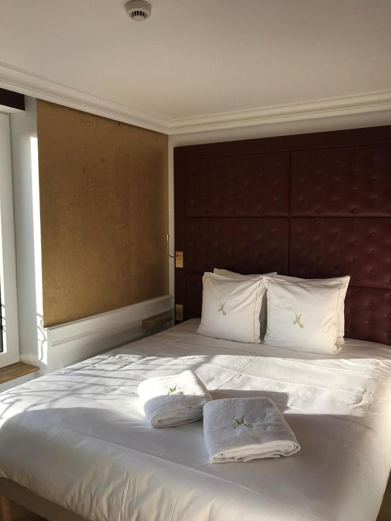 Hotel Merveilleux Côté Mer image