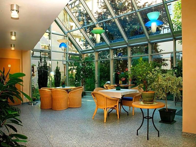 Hotel Dom-Eck image