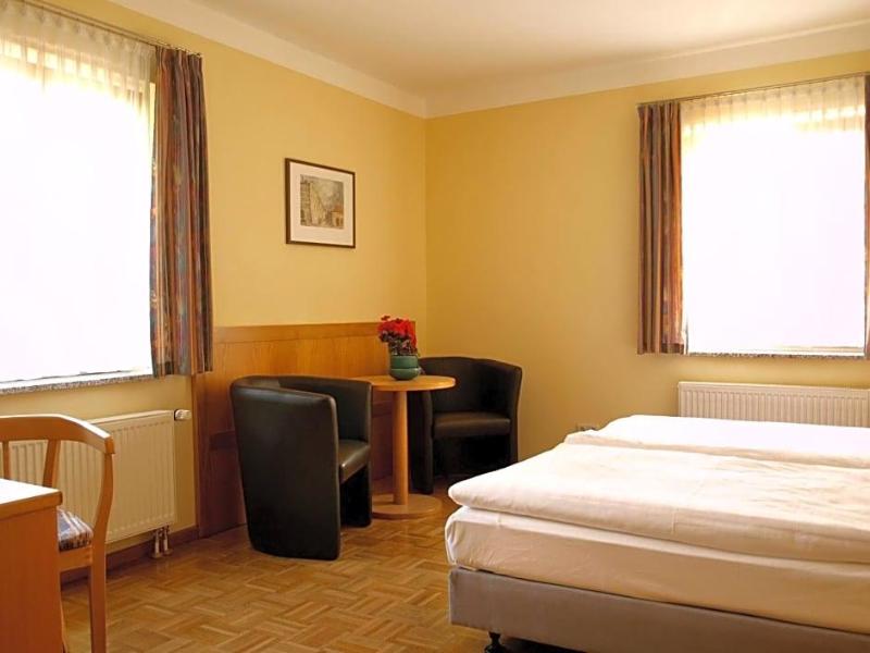 Hotel Dom-Eck image