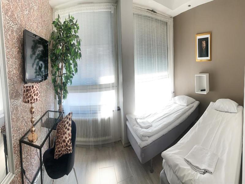Hotel Harriet image