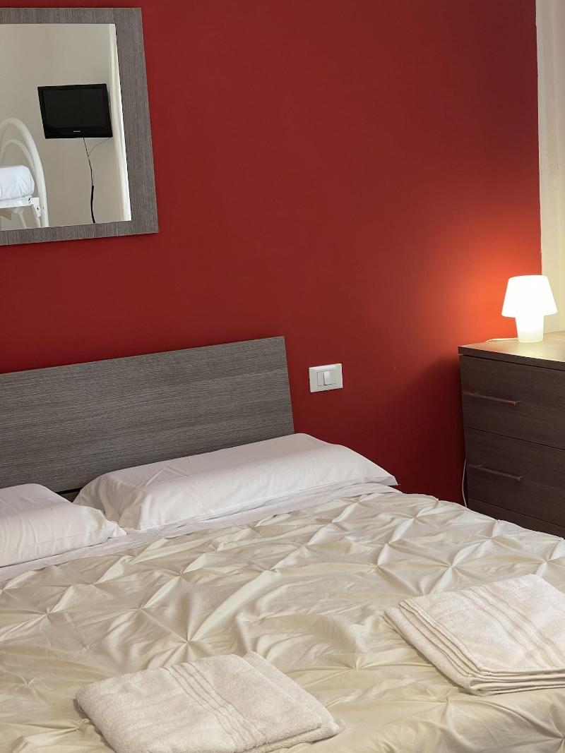 Harry's Guest House image