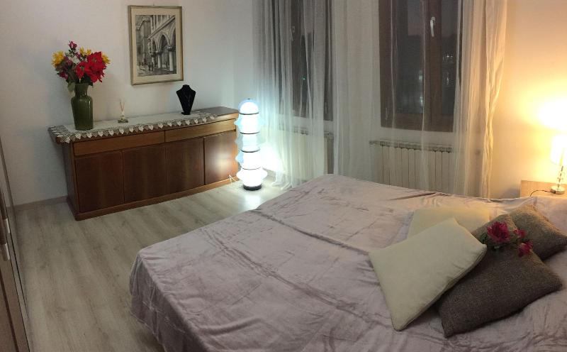 Harry's Guest House image