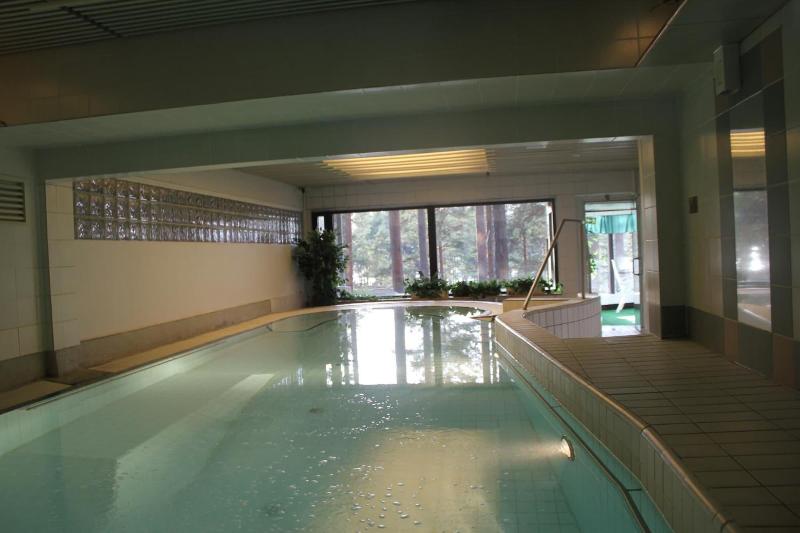 Hotel Tulikettu image