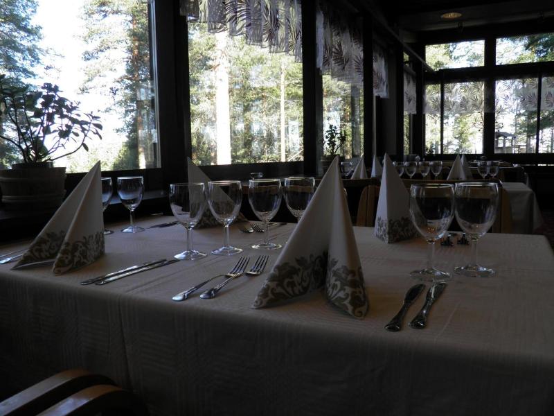 Hotel Tulikettu image