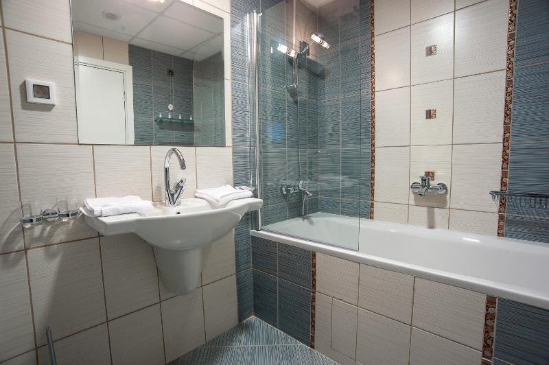 C Comfort Hotel & Wellness image