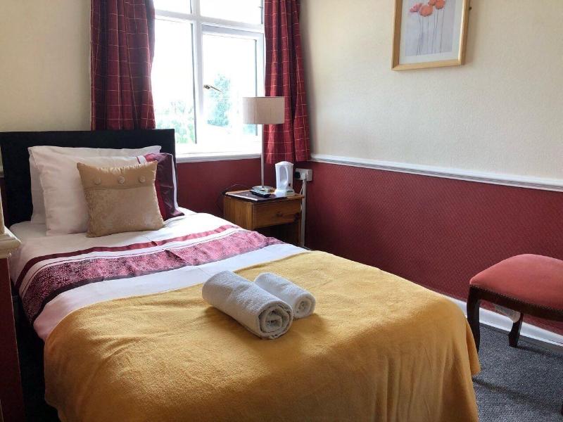 The Woolaston Inn image