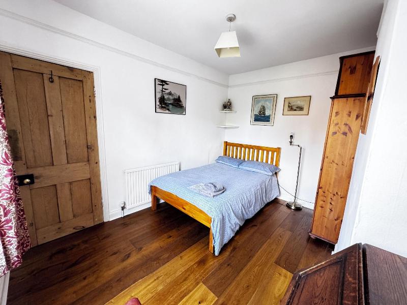 17 Chilswell Road image