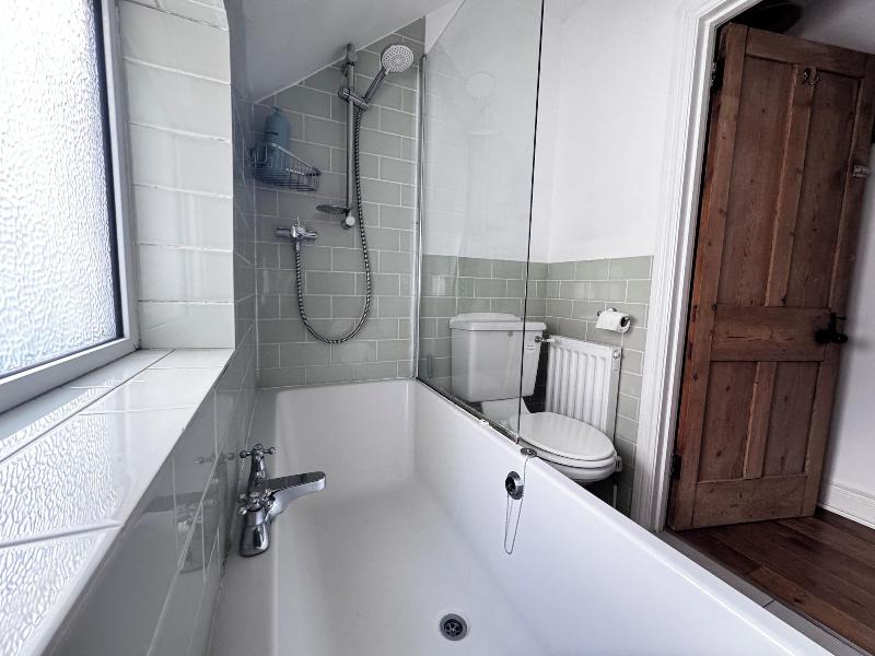 17 Chilswell Road image