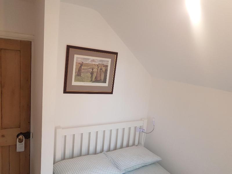 17 Chilswell Road image