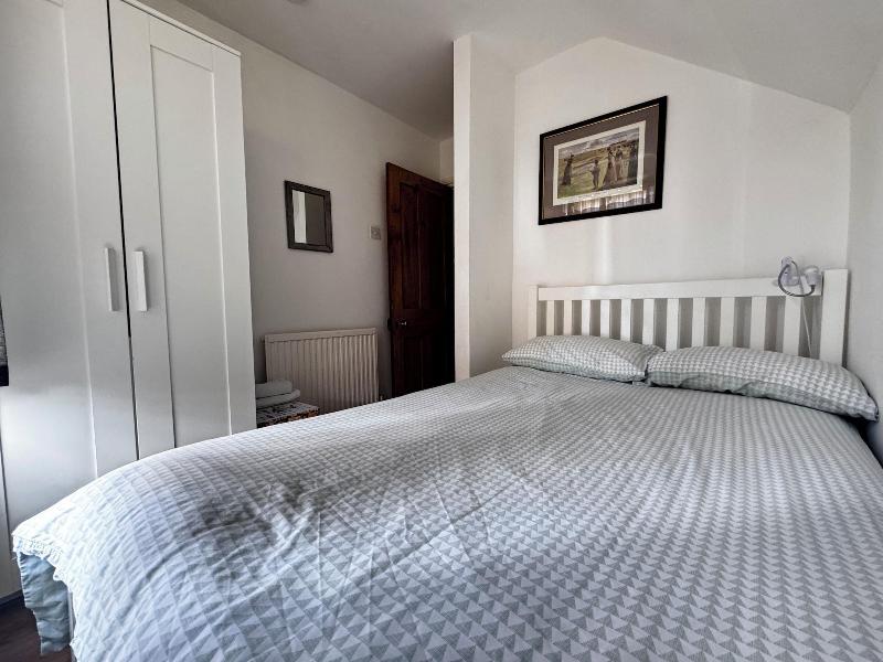 17 Chilswell Road image