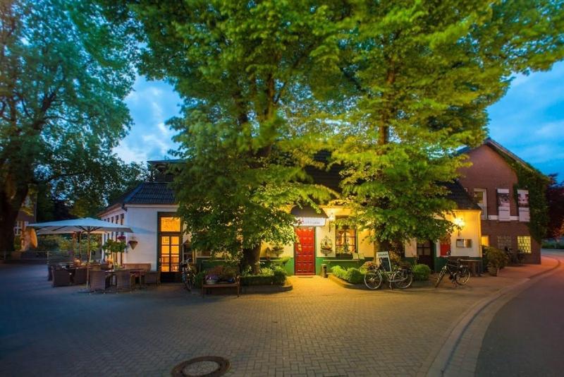 Zuhause-bei-Hoffmann image