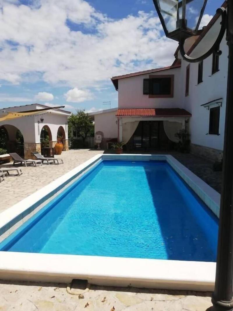 Villa Lina Bed&Breakfast image
