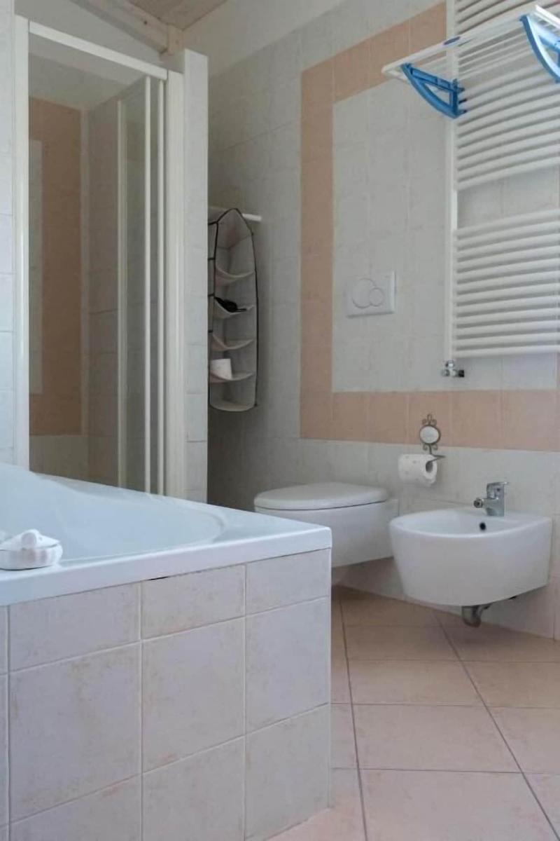 Villa Lina Bed&Breakfast image