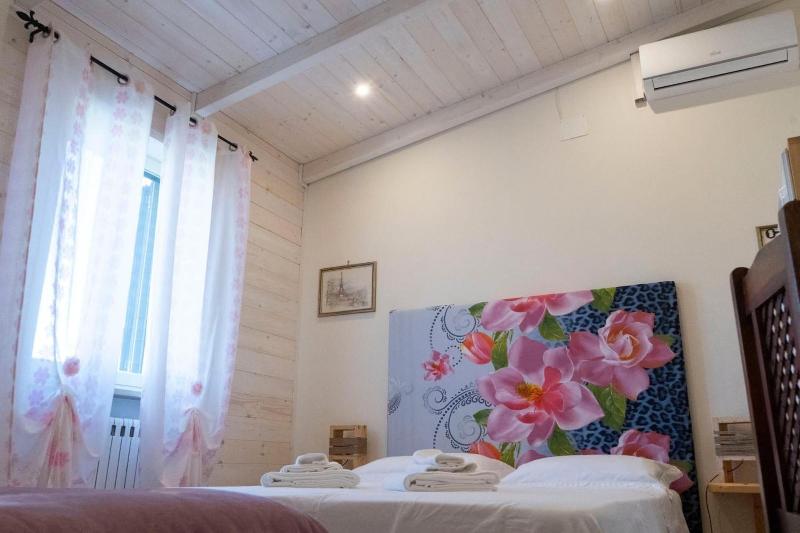 Villa Lina Bed&Breakfast image