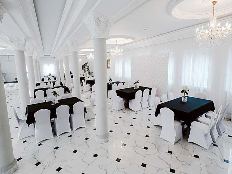 Hotel Groman image