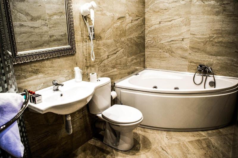 Hotel Groman image