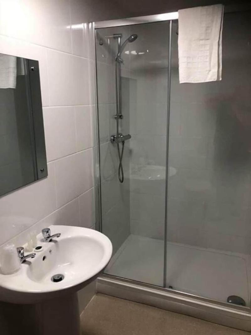 Alcester Inn image