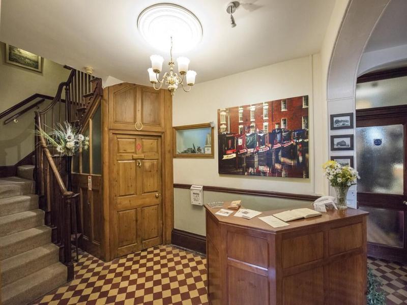 Baldwin House image