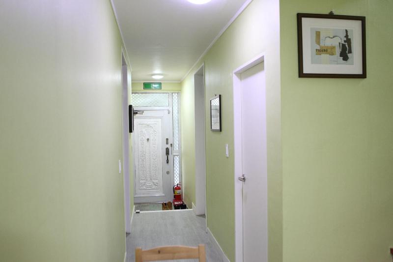 Hans House image
