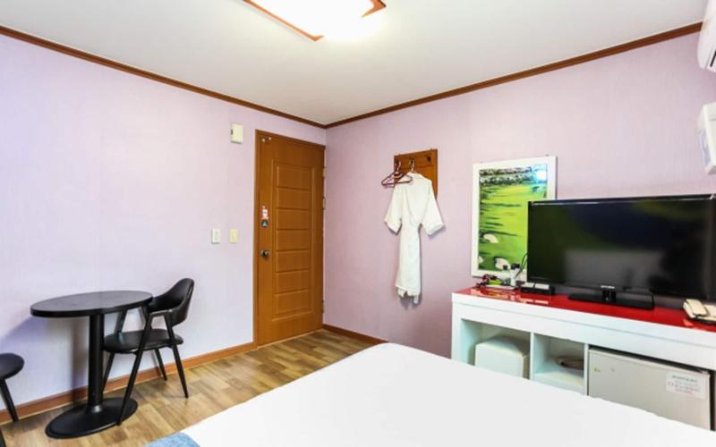Jeongdongjin Motel image