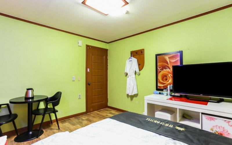 Jeongdongjin Motel image