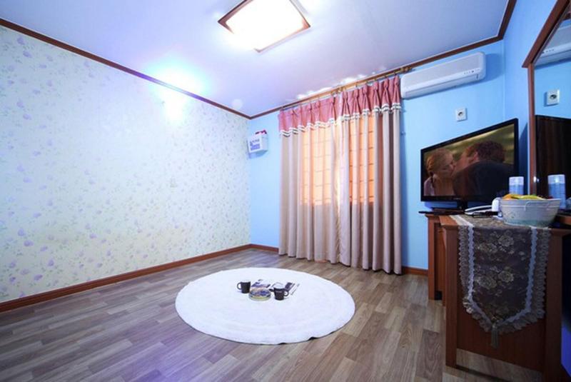 Jeongdongjin Motel image