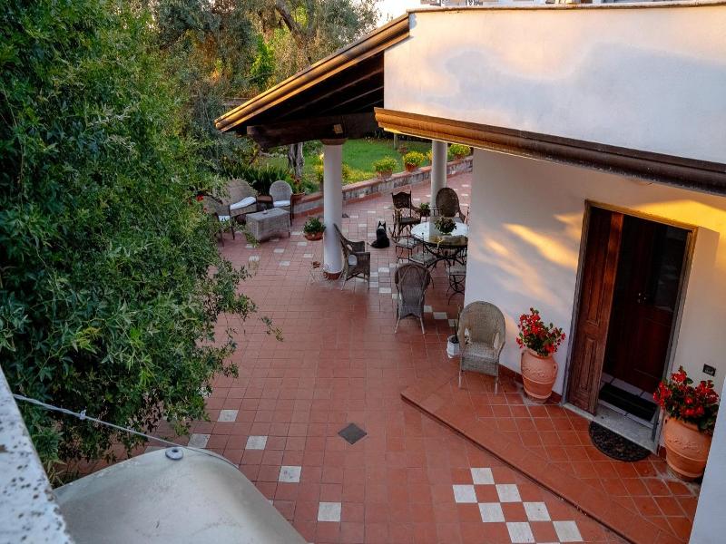 Villa Irma image