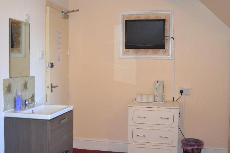 Glenfield Lodge Guest House image