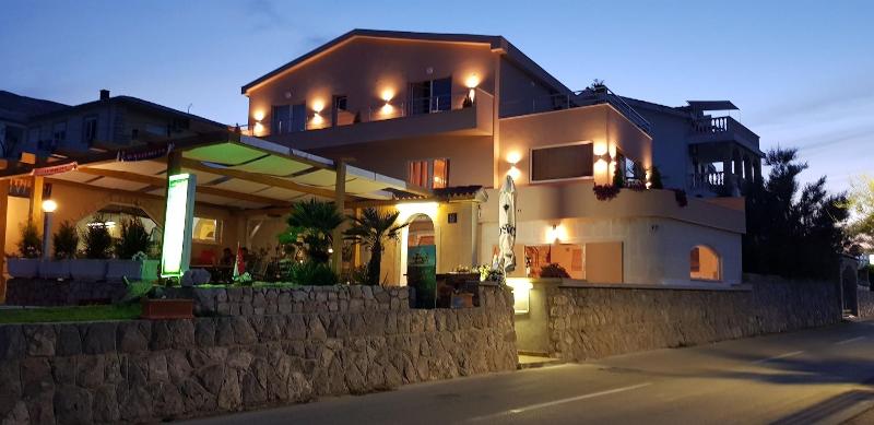 Guest House Revelin image