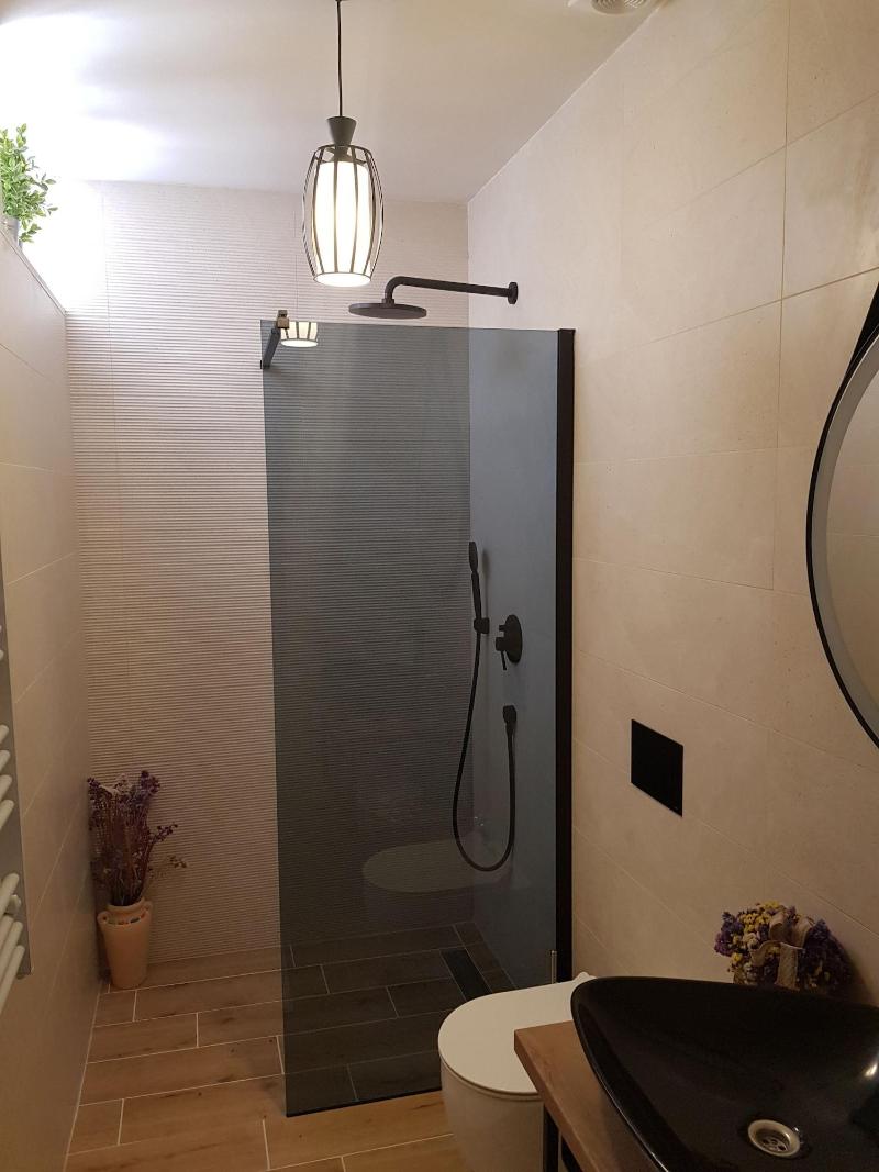 Guest House Revelin image