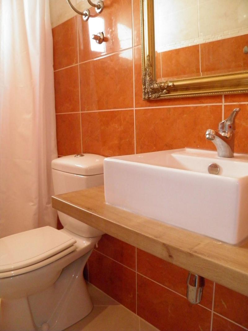 Guest House Revelin image