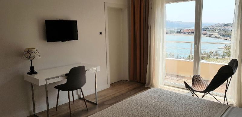 Guest House Revelin image
