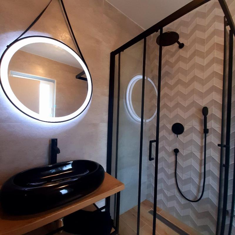 Guest House Revelin image