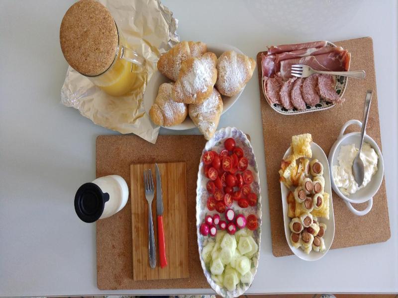 Vistazzurra B&B image