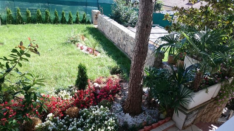 Villa Roses Apartments & Wellness image