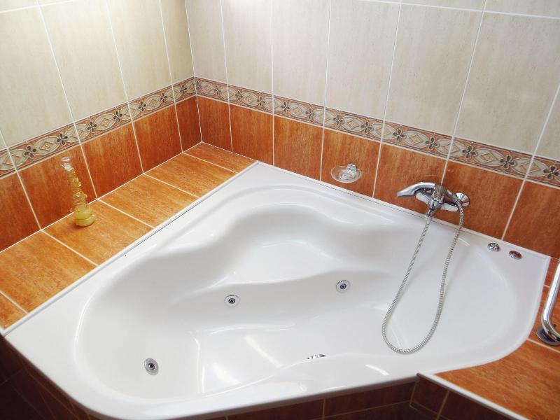 Villa Roses Apartments & Wellness image