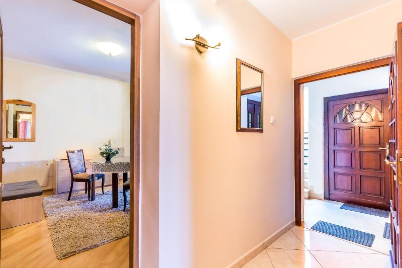 Villa Roses Apartments & Wellness image