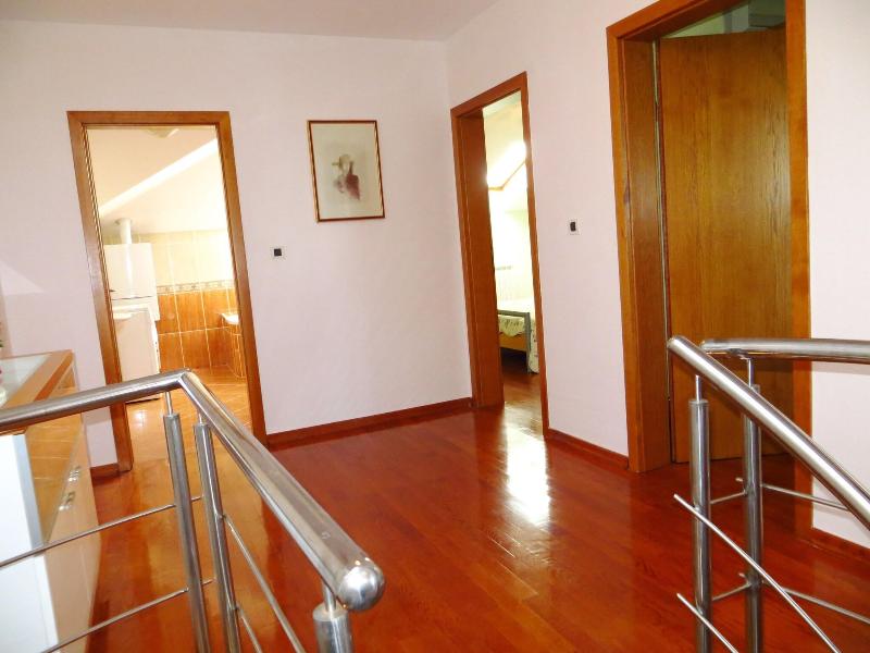 Villa Roses Apartments & Wellness image