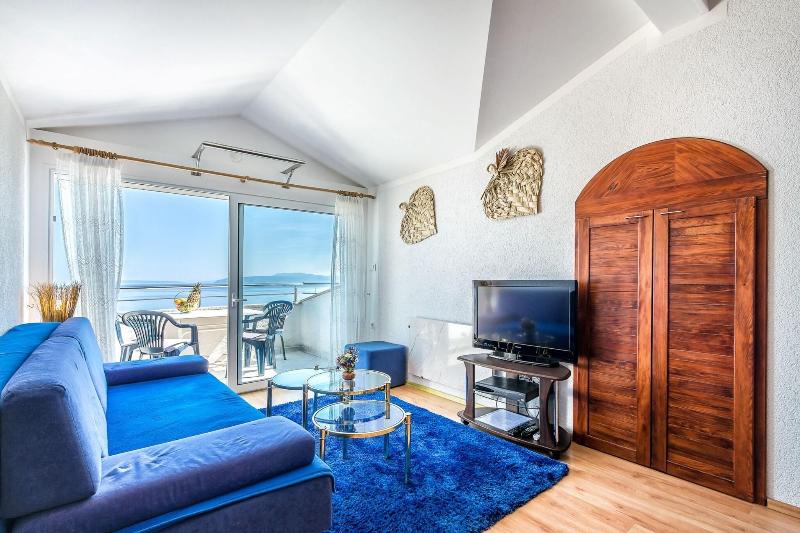 Villa Roses Apartments & Wellness image