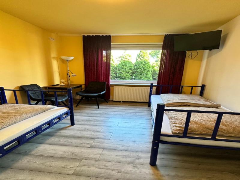 Hostel Pinneberg image