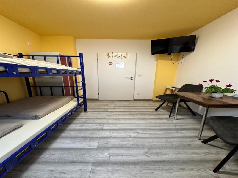 Hostel Pinneberg image