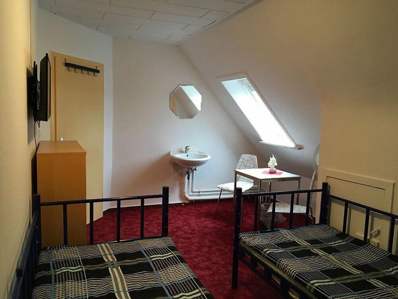 Hostel Pinneberg image