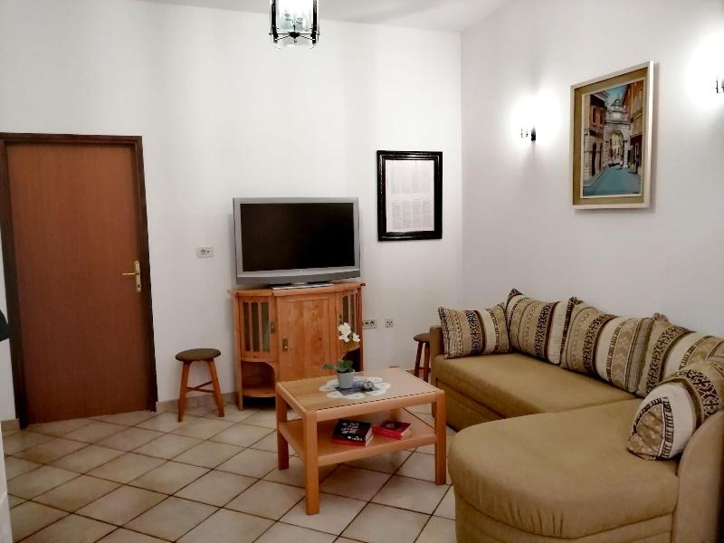 Guests House Lea image