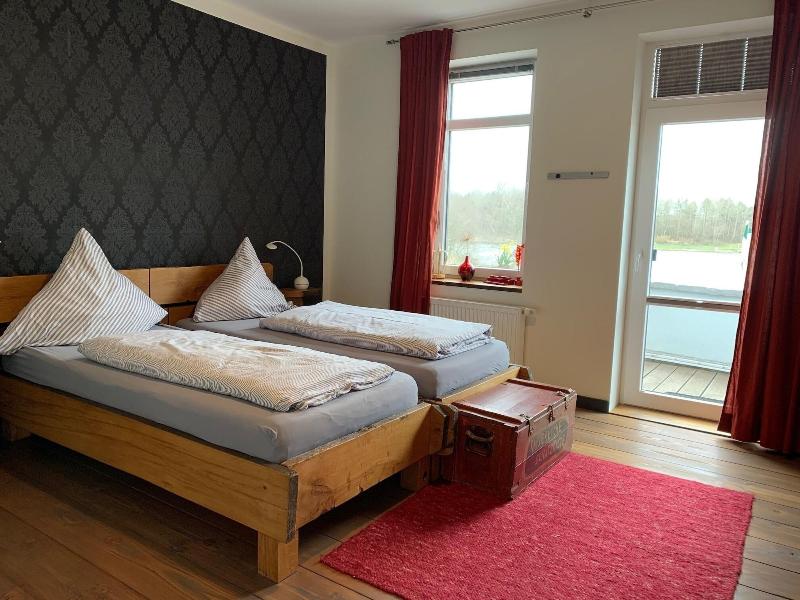 Kanal 33 image